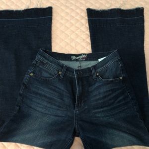 Wrangler Flare Leg Jeans